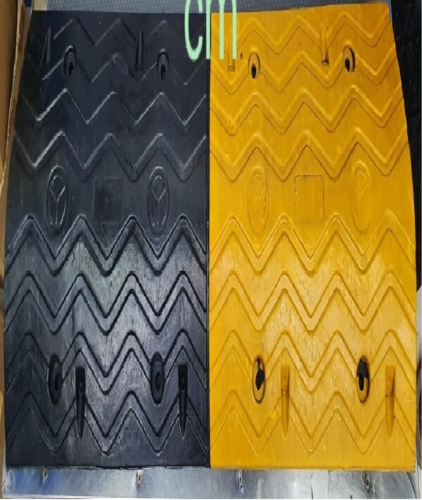 Supplier of Rubber Road Hump 1000 x 380 x 70mm in UAE